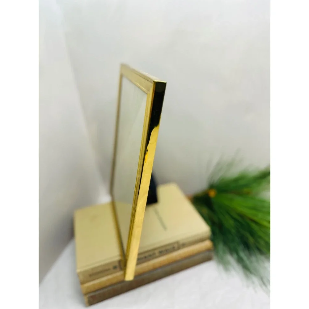 Vintage Brass Picture Frame 8x10 Tabletop Wall Mount Classic Minimalist - Picture 5 of 7